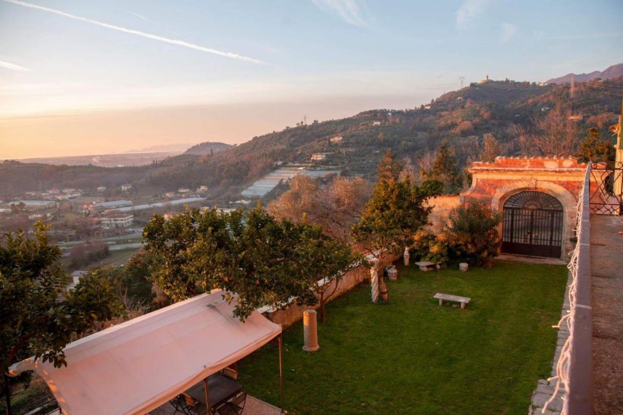 Agriturismo Villa Cavallini カマイオーレ エクステリア 写真