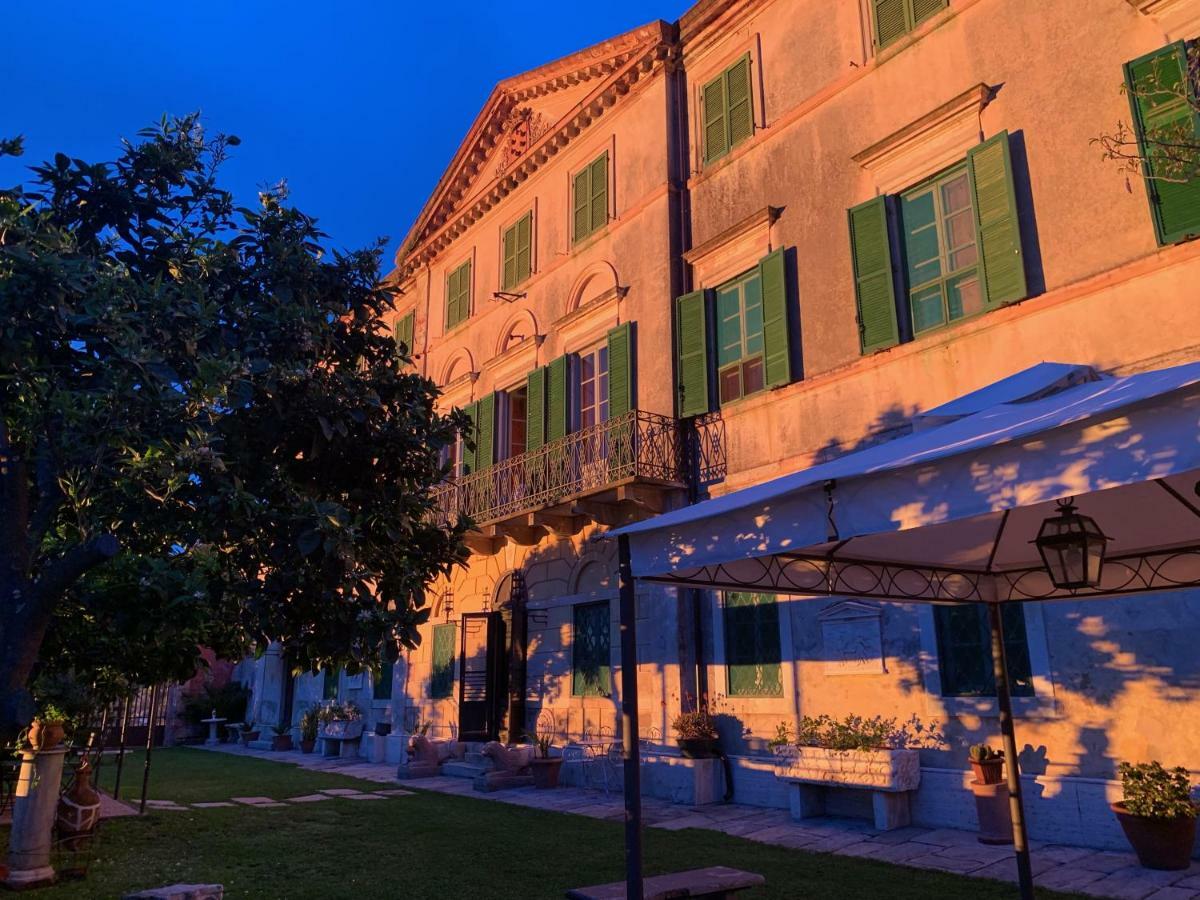 Agriturismo Villa Cavallini カマイオーレ エクステリア 写真